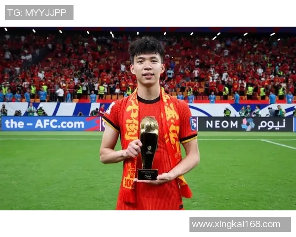 22岁足球新星闪耀赛场未来或成球队核心希望